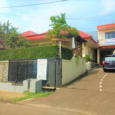 Poetri Guest House Syariah Near Kebun Raya Bogor Eksteriør bilde